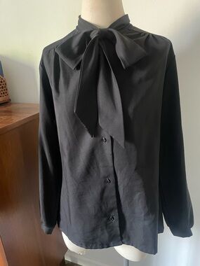 Lady Holiday Vintage Black Button Up Blouse